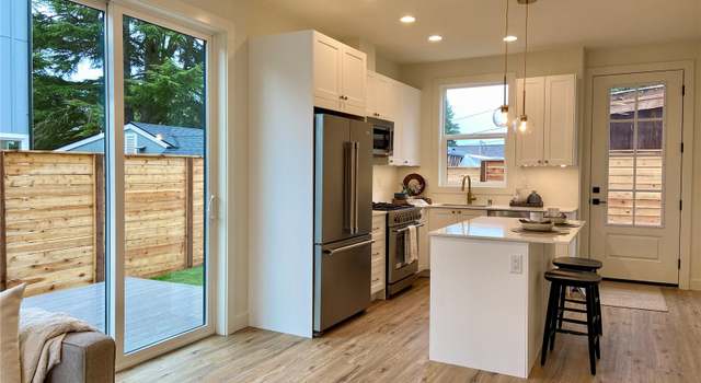 Photo of 6516 C 40th Ave SW, Seattle, WA 98136