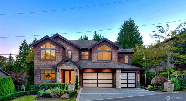 Photo of 10111 NE 16th Pl, Bellevue, WA 98004