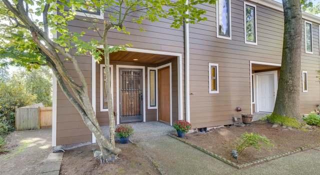 Photo of 7512 218th St SW #7, Edmonds, WA 98026