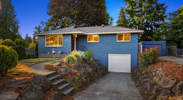 Photo of 2810 SW 112th St, Seattle, WA 98146