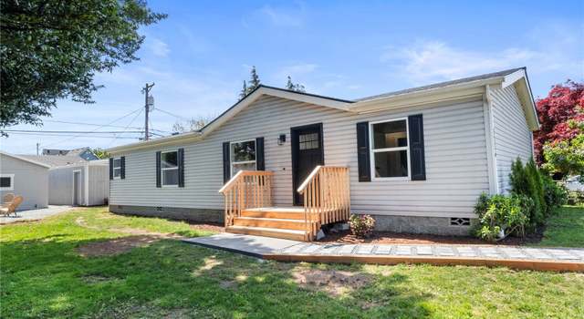 Photo of 1136 34th St S, Tacoma, WA 98418