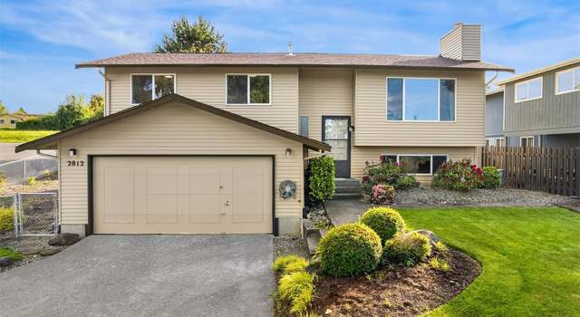 Photo of 2812 SE 18th Pl, Renton, WA 98058