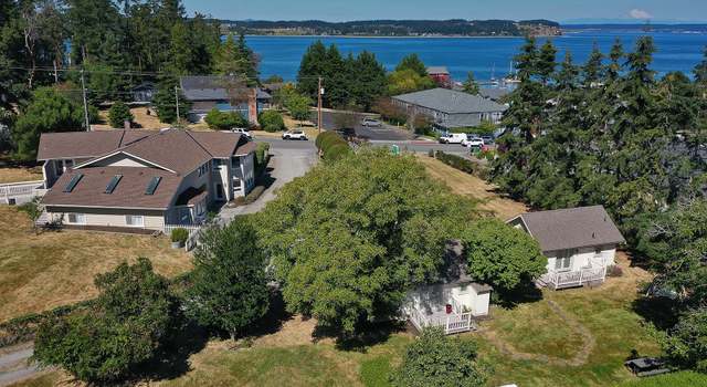 Photo of 207 NW Coveland St, Coupeville, WA 98239