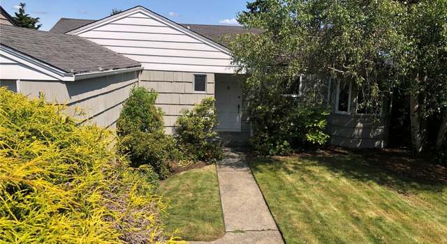 Photo of 7322 58th Ave NE, Seattle, WA 98115