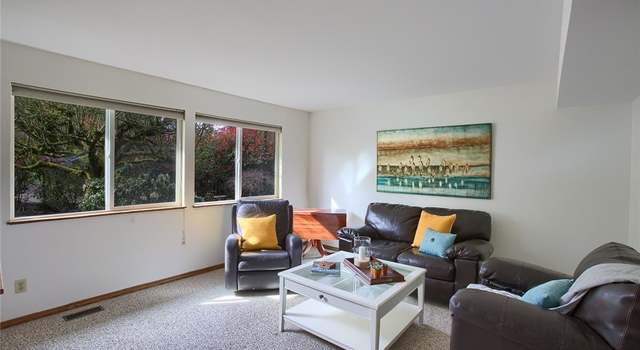 Photo of 10 19th Ave, Kirkland, WA 98033
