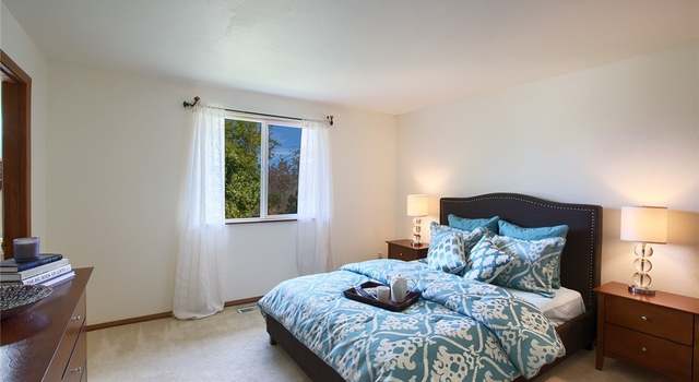 Photo of 10 19th Ave, Kirkland, WA 98033