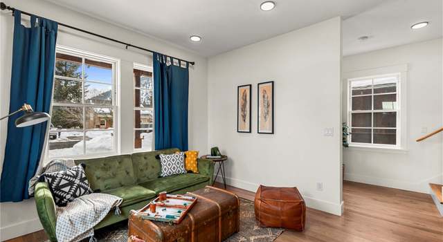 Photo of 220 Park Ave, Leavenworth, WA 98826