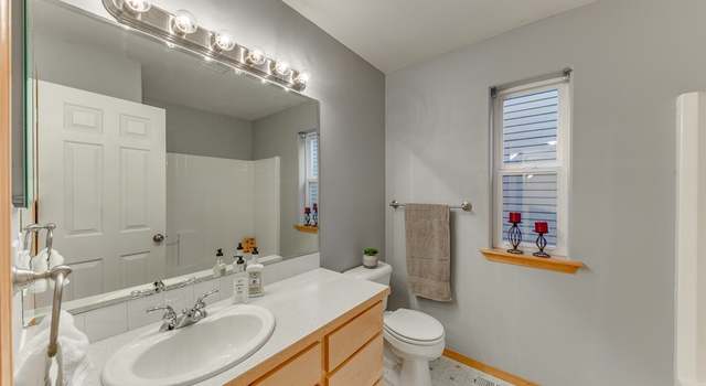 Photo of 8020 77th St NE, Marysville, WA 98270