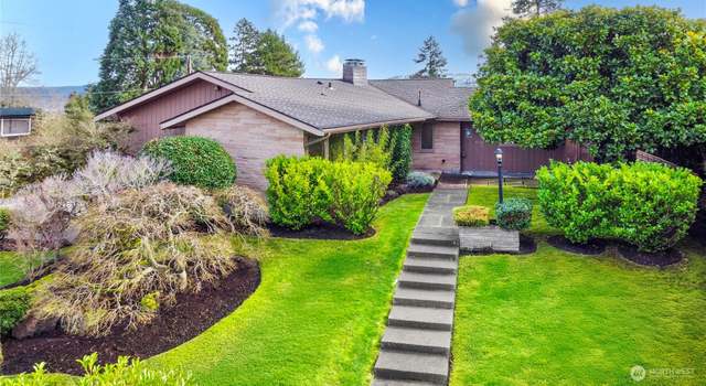 Photo of 4022 93rd Ave SE, Mercer Island, WA 98040