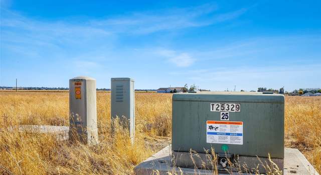 Photo of 7856 NE Blue Jay Dr, Moses Lake, WA 98837