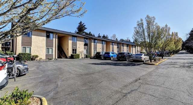 Photo of 12424 NE 145th St Unit C11, Kirkland, WA 98034