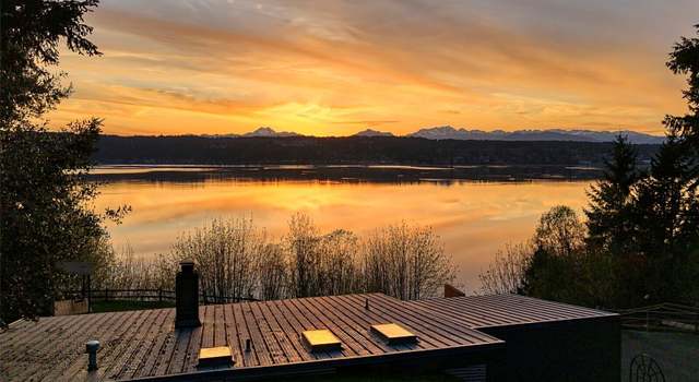 Photo of 1667 NW Eagle Bluff Ln, Bremerton, WA 98311