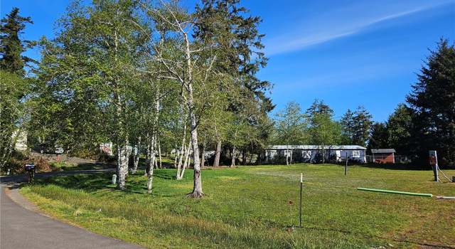 Photo of 732 Edgewood Ave NE, Ocean Shores, WA 98569