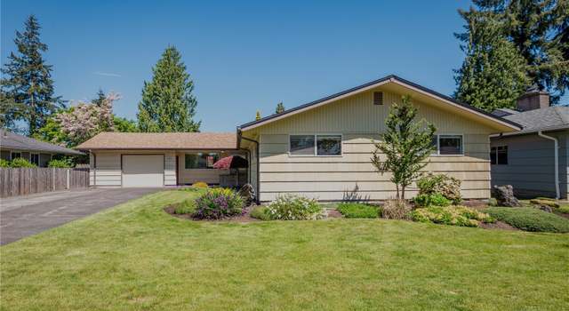 Photo of 2932 Magnolia St, Longview, WA 98632