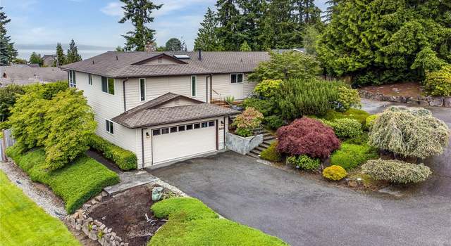 Photo of 3219 Wave Dr, Everett, WA 98203