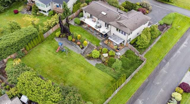 Photo of 3219 Wave Dr, Everett, WA 98203