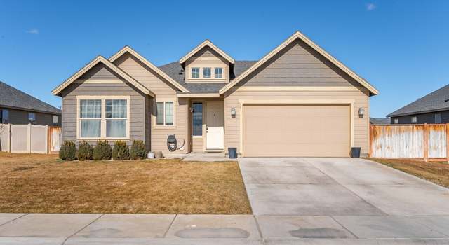 Photo of 501 NE K St, Quincy, WA 98848