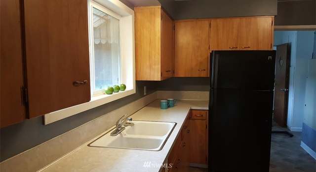 Photo of 1301 Cleveland Ave, Mount Vernon, WA 98273