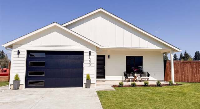 Photo of 200 W Oak St, Yacolt, WA 98675