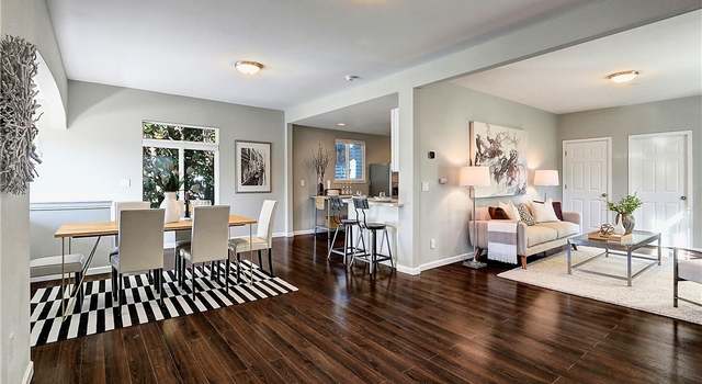 Photo of 4727 SW Admiral Way, Seattle, WA 98116