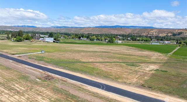 Photo of 701 Thorp Landing Ln, Thorp, WA 98946