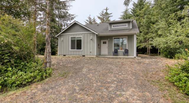 Photo of 136 Spruce Loop SW, Ocean Shores, WA 98569