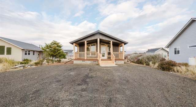Photo of 456 Skylark St, Ocean Shores, WA 98569