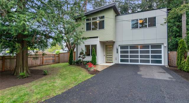 Photo of 12013 8th Ave NE, Seattle, WA 98125