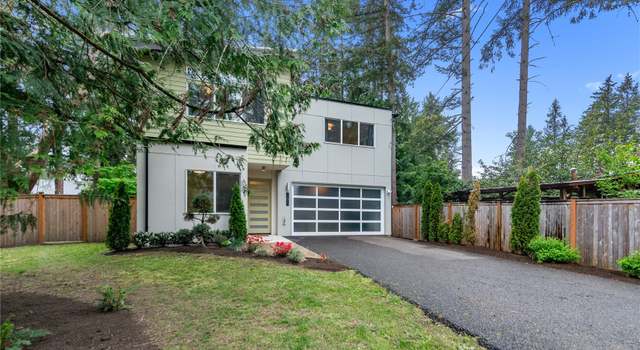 Photo of 12013 8th Ave NE, Seattle, WA 98125
