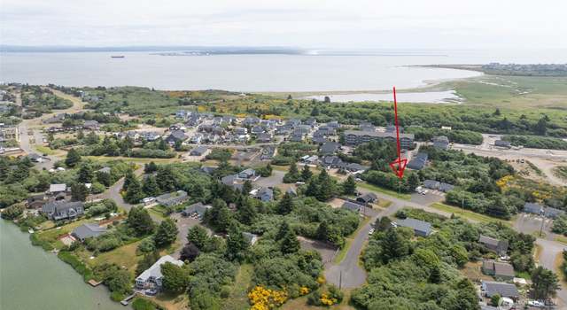 Photo of 281 Marine View Dr SW, Ocean Shores, WA 98569