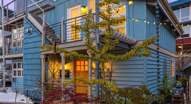 Photo of 933 N Northlake Way #15, Seattle, WA 98103