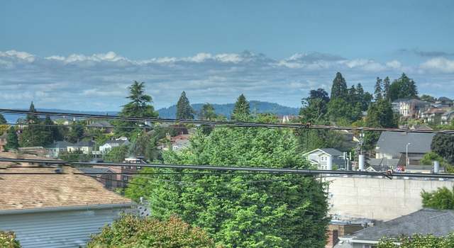 Photo of 2504 30th Ave W, Seattle, WA 98107