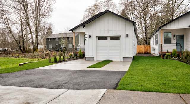 Photo of 205 W Harriman St, Aberdeen, WA 98520
