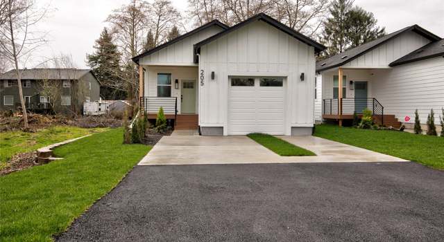 Photo of 205 W Harriman St, Aberdeen, WA 98520