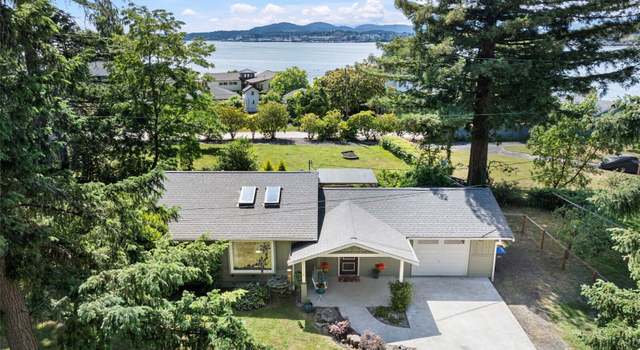 Photo of 3418 Beach Dr E, Port Orchard, WA 98366