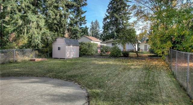 Photo of 13740 Interlake Ave N, Seattle, WA 98133