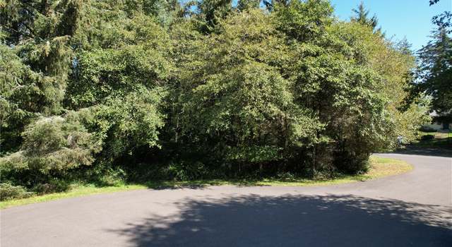 Photo of 768 Sandpiper Ct SE, Ocean Shores, WA 98569