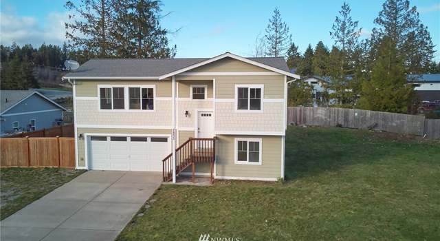 Photo of 7833 Celtic Loop NW, Silverdale, WA 98383