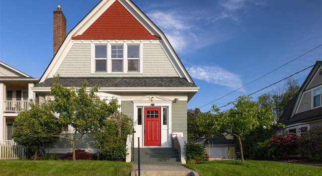 Photo of 2416 Broadway, Bellingham, WA 98225