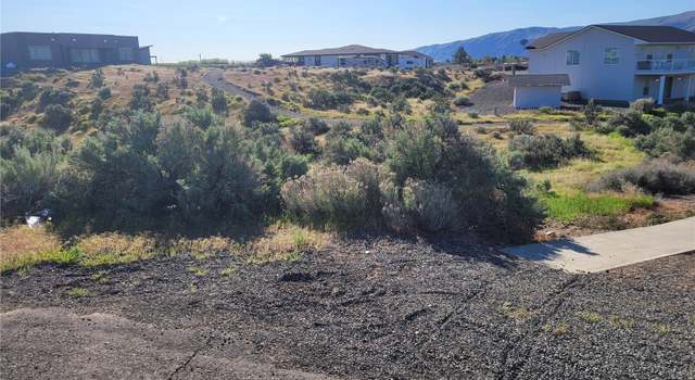 Photo of 517 Island Vw SW, Mattawa, WA 99349