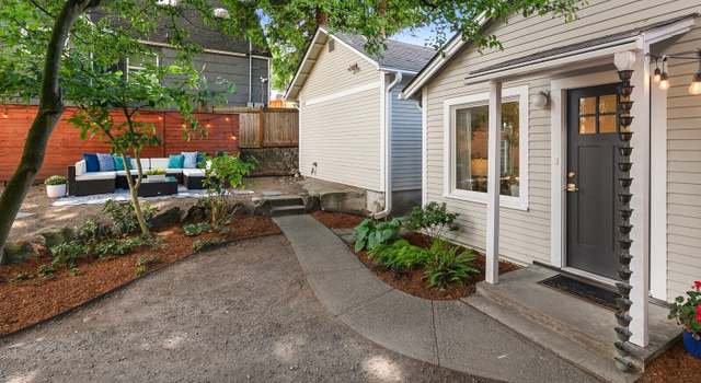 Photo of 10315 Stone Ave N, Seattle, WA 98133