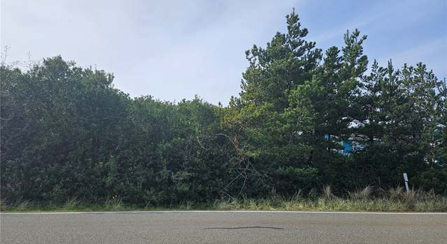 Photo of 943 Ocean Shores Blvd SW, Ocean Shores, WA 98569