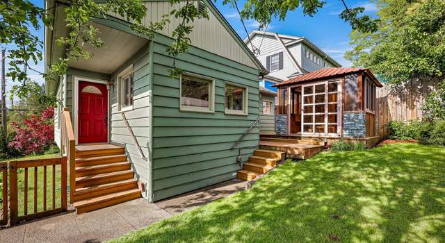 Photo of 7505 Ravenna Ave NE, Seattle, WA 98115