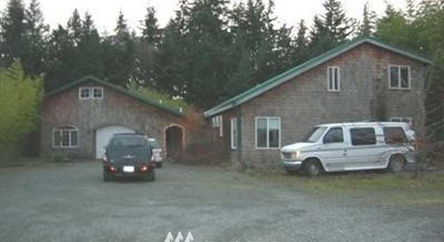 Photo of 3424 Swede Hill Rd, Clinton, WA 98236