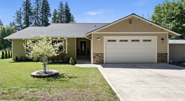 Photo of 40 NE Eagle Crest Pl, Belfair, WA 98528