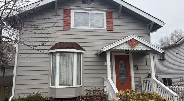 Photo of 621 Bell St #2, Edmonds, WA 98020