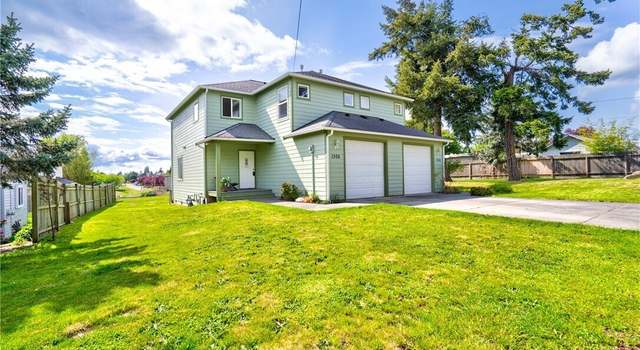 Photo of 1304 H Ave, Anacortes, WA 98221