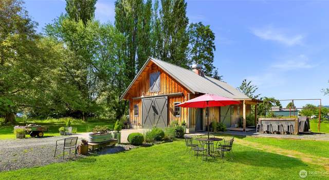 Photo of 329 Columbia St, Sumas, WA 98295