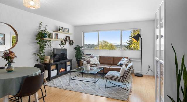 Photo of 4421 Greenwood Ave N #104, Seattle, WA 98103