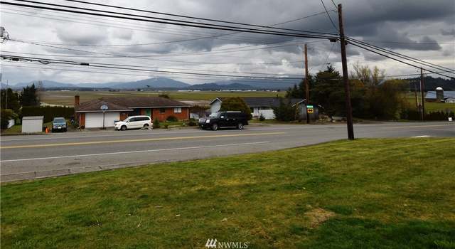 Photo of 17102 Peterson Rd, Burlington, WA 98233